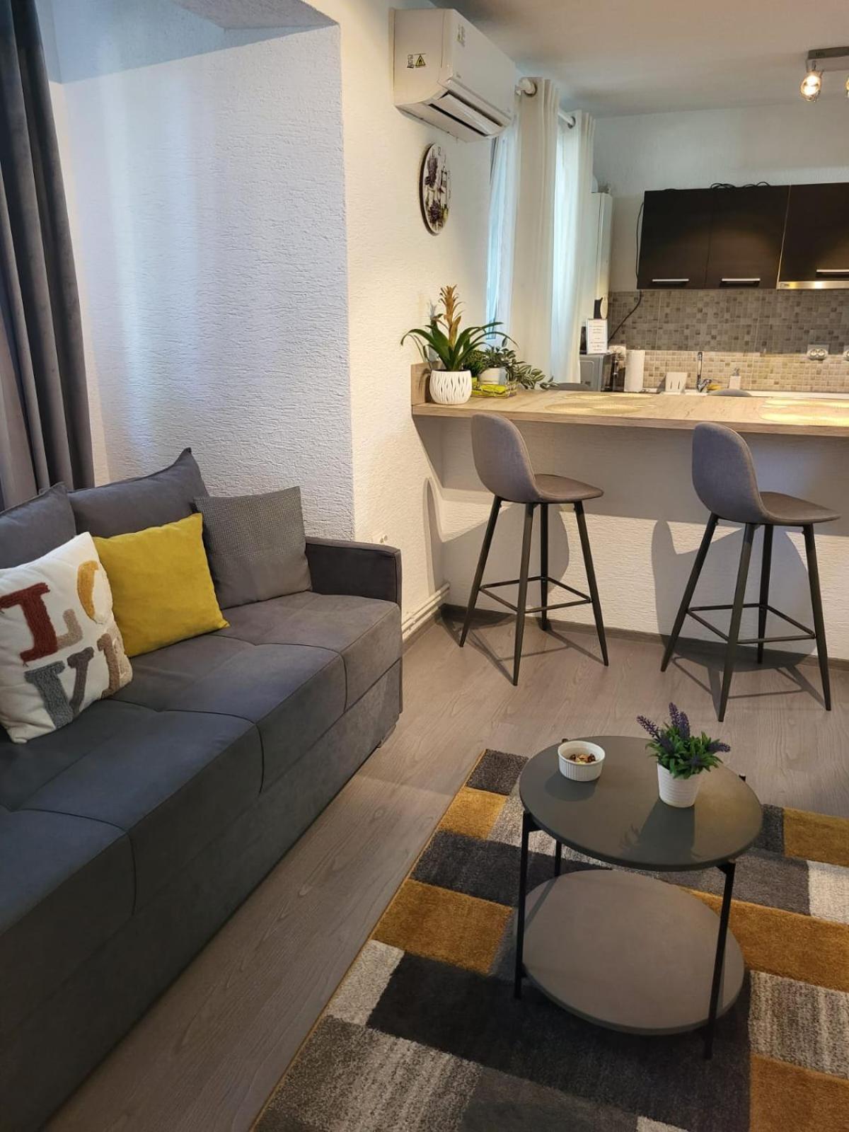 Mona Central Apartment ฮูเนโดอารา ภายนอก รูปภาพ